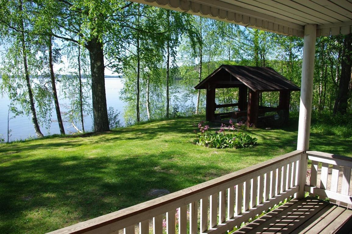 Tiiramoekki Villa Parikkala Exterior photo